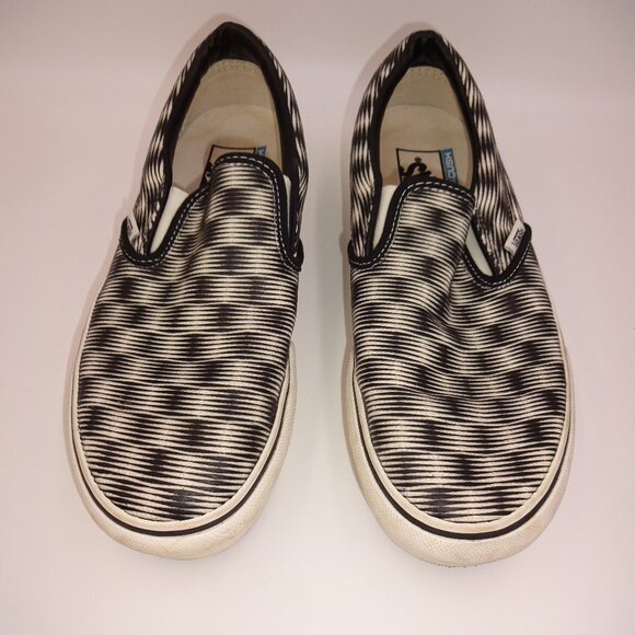 Vans Black White Optical Illusion UltraCush Slip-On Shoes Mens 6.5 Womens 8 - Picture 2 of 8